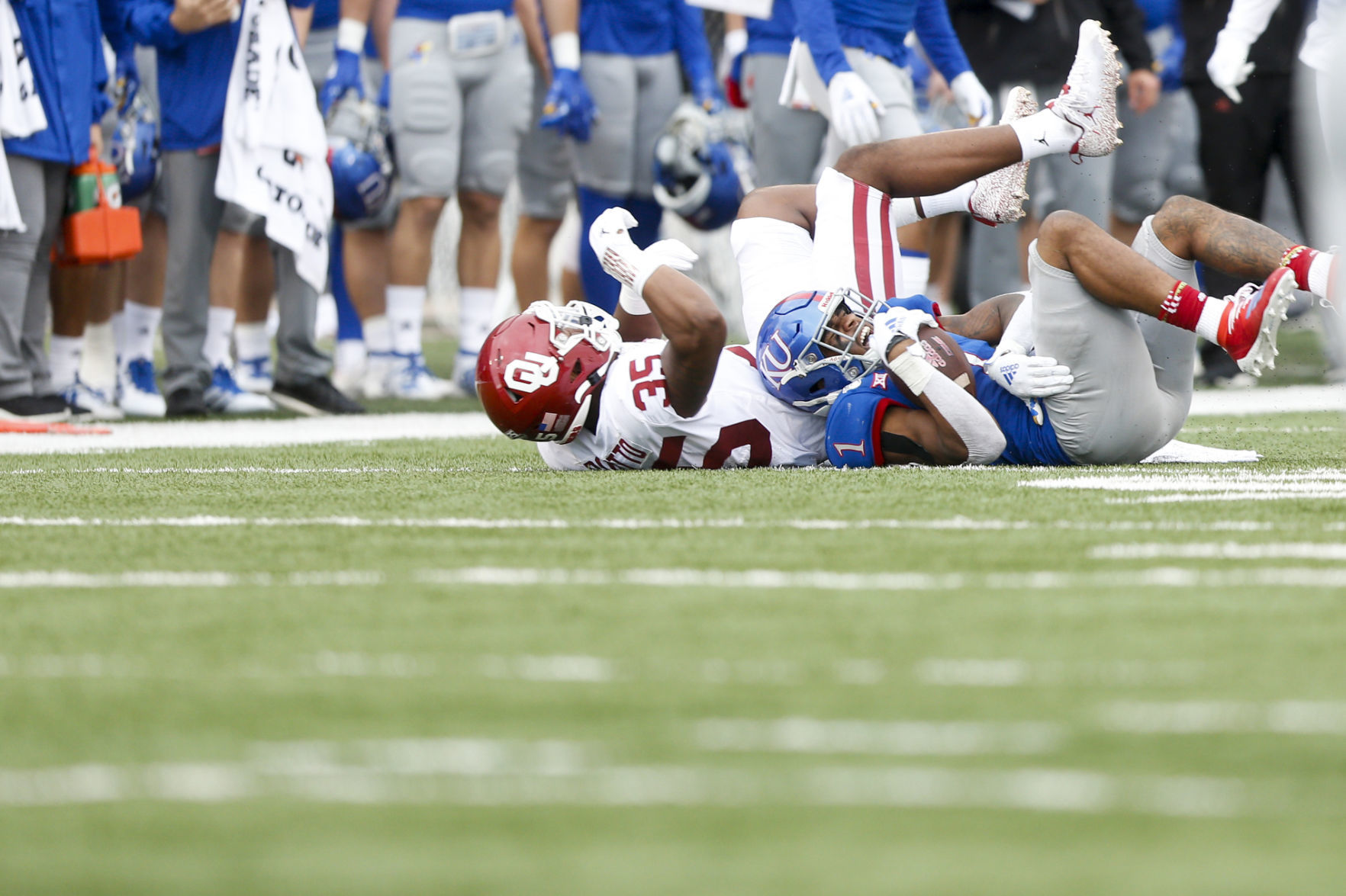 Oklahoma Sooners vs Kansas Jayhawks